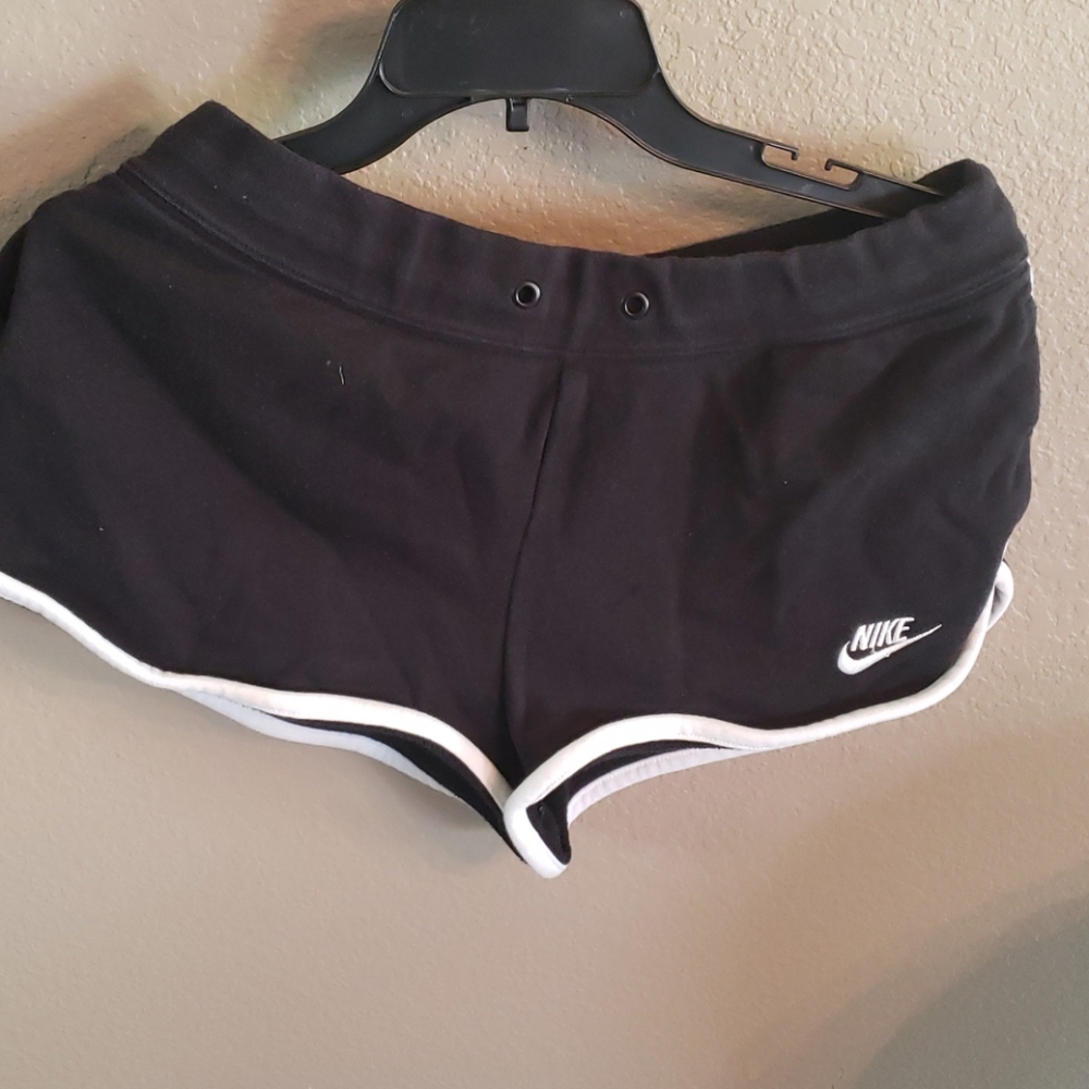 Nike Booty Shorts Medium